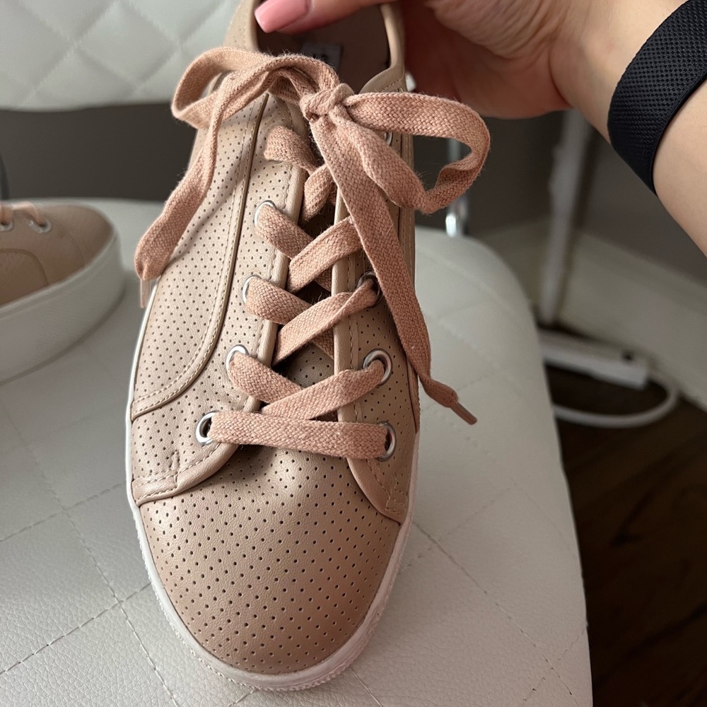 steve madden blush wedges